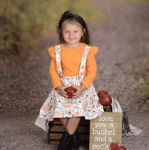 Meet your Posher, John n tammi